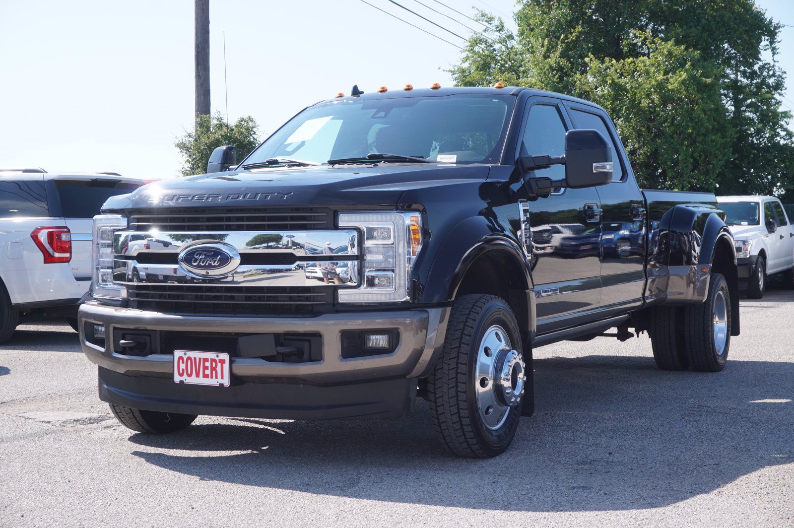 Pre-Owned 2019 Ford Super Duty F-450 DRW LARIAT Crew Cab Pickup in ...